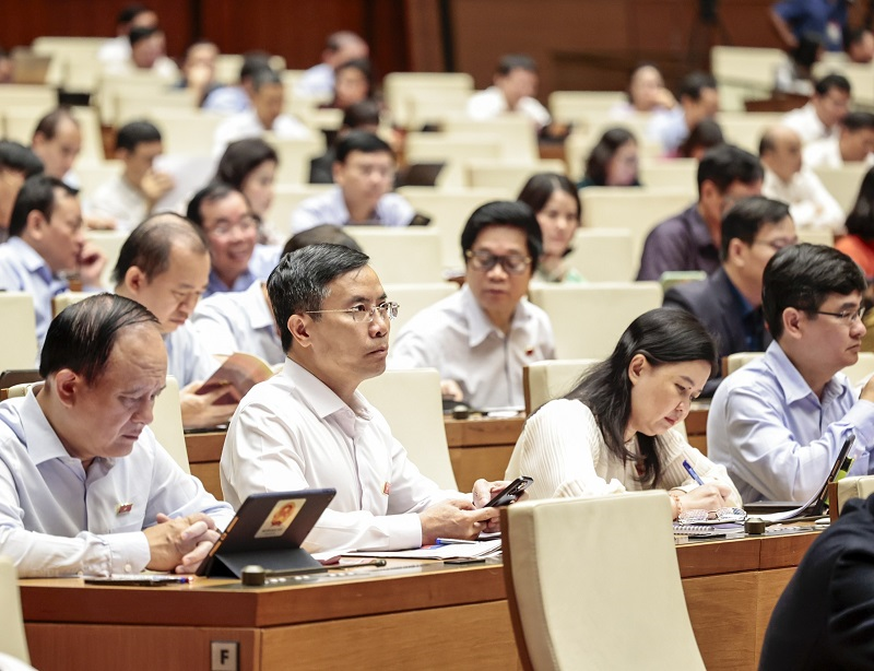 Tiếp tục trình Quốc hội thảo luận hai phương án rút bảo hiểm xã hội một lần